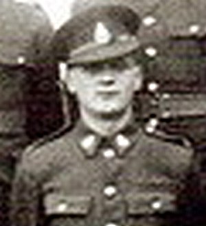 Wood_FW.jpg -  Frederick William WOOD MBE *13 April 1928 - †May 2003 RAOC Boy Soldier of the 1944 Jun Intake – 1946   Passed away at his home in Stourport on Severn     The photo is an excerpt taken from the 1930-47 Album (30470026) of our photo-gallery     Any details, memories or photographs that you may have would be most welcome.  