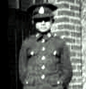 Motley_KC.jpg -    Kenneth Cuthbert MOTLEY *1923  - †2009 Boy Soldier 1938-42   Passed away peacefully after a short illness at The Diana Princess Of Wales Hospital, Grimsby     The photo is an excerpt taken from the 30-47 Album (30470029) of our photo-gallery     Published in the Grimsby and Scunthorpe Telegraph on 13th January 2009 (Distributed in Grimsby, Scunthorpe)    Any details, memories or photographs that you may have would be most welcome.  